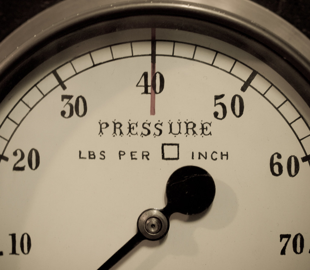 Régler le pressostat d'un surpresseur